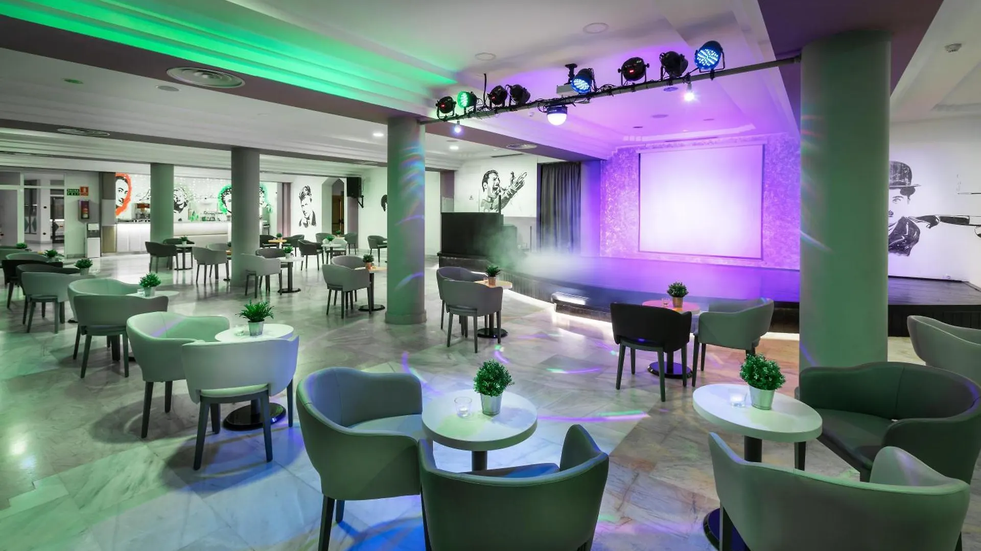 Отель Chatur Playa Real Resort Адехе